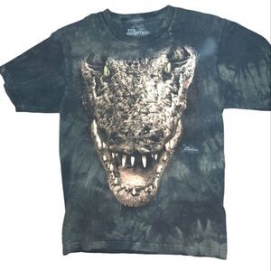 The Mountain Alligator Tshirt size YL